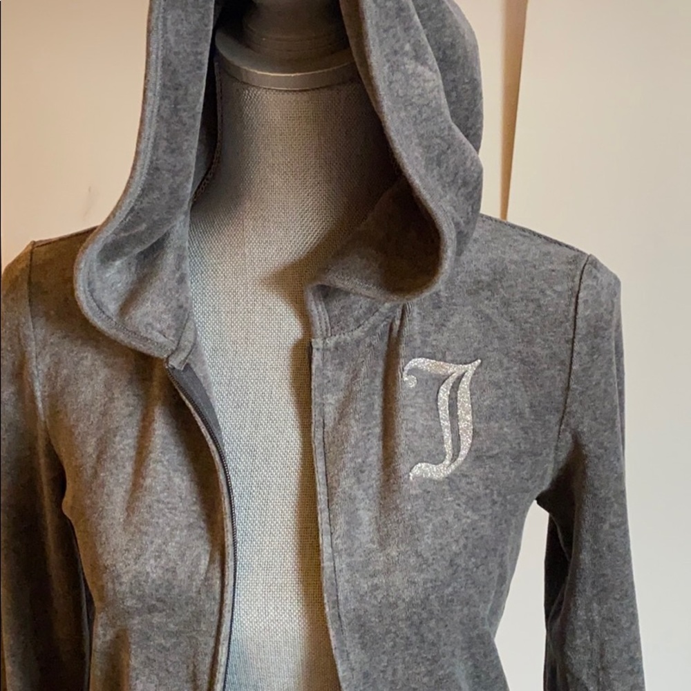 JUICY HOODIE!